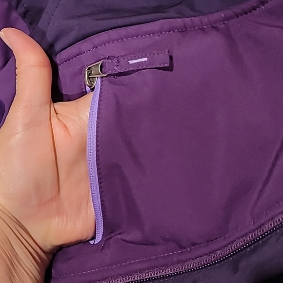 Free Tech jacket womens Sm purple prune hood - Picture 8 of 9